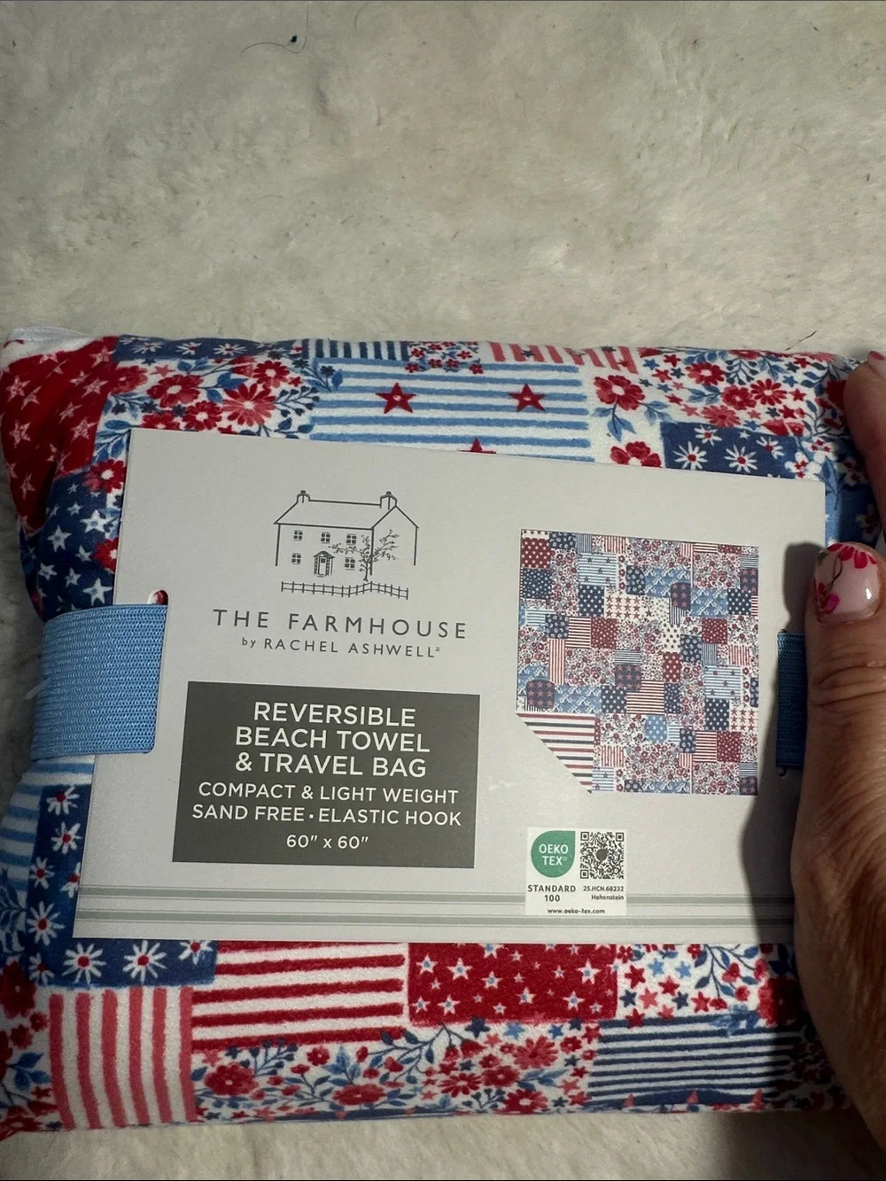 The farmhouse by Rachel Ashwell reverse beach towel and travel bag